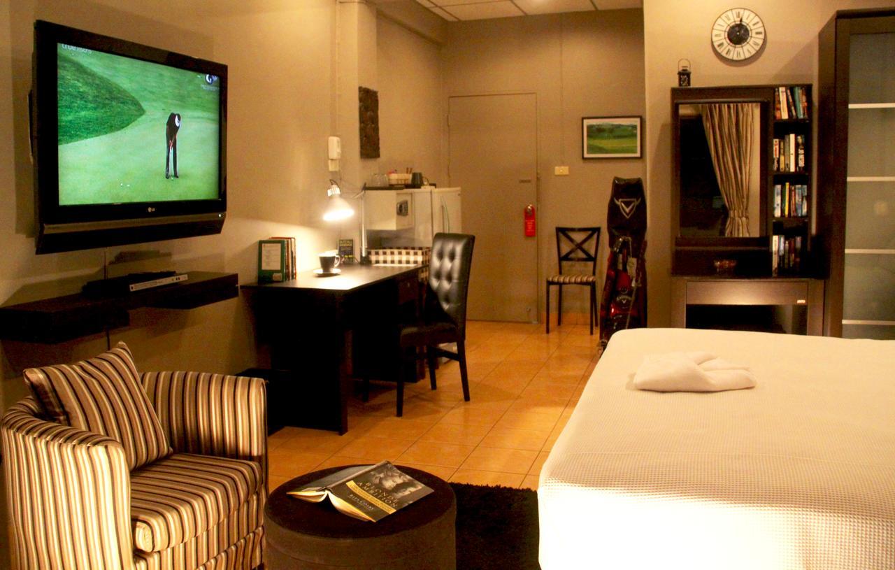 The Golf Club Pattaya Hotell Exteriör bild